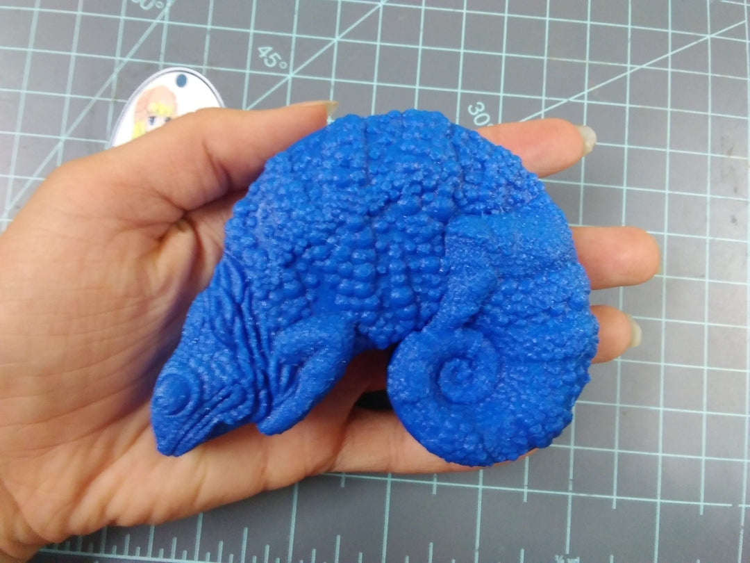Chameleon Plastic Mold or Silicone mold, bath bomb mold, soap mold, lizard mold, resin mold, reptile mold, animal mold, 3d mold, wax mold