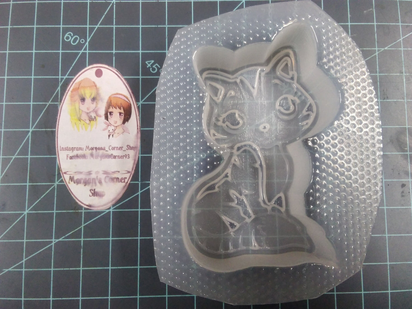 Kitty Cat Plastic Mold or Silicone mold, bath bomb mold, soap mold, kitten mold, resin mold, candy mold, chocolate mold, animal mold, cat