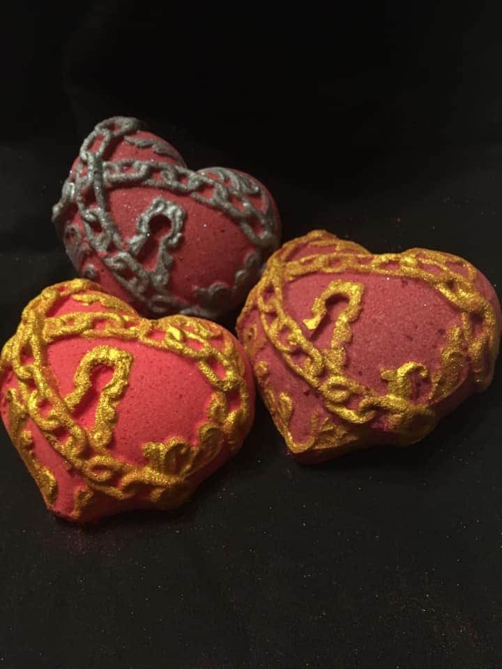Heart in Chains Plastic Mold or Silicone mold, bath bomb mold, soap mold, heart mold, resin mold, love, chocolate mold, chain heart mold