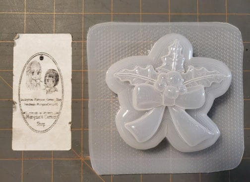 Mistletoe Plastic Mold or Silicone mold, bath bomb mold, soap mold, floral mold, resin mold, candy mold, chocolate mold, ribbon, plant mold