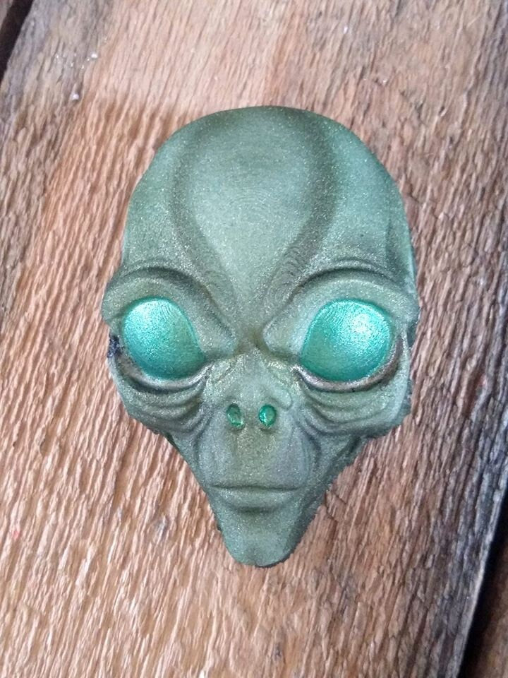 Detailed Alien Head Plastic Mold or Silicone mold, bath bomb mold, soap mold, alien mold, resin mold, chocolate mold, extraterrestrial mold