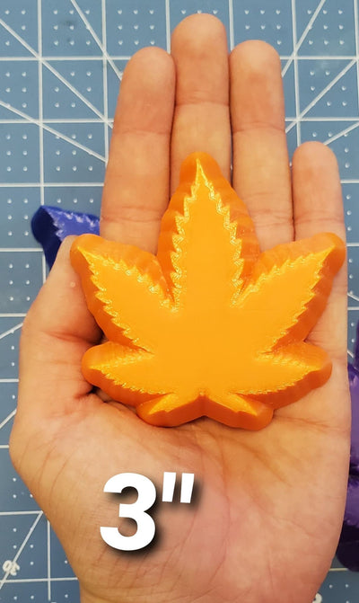 Simple Cannabis Leaf Plastic Mold or Silicone mold, bath bomb mold, soap mold, cannabis mold, resin mold, chocolate mold, leaf mold, nature