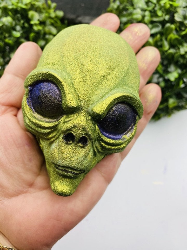 Detailed Alien Head Plastic Mold or Silicone mold, bath bomb mold, soap mold, alien mold, resin mold, chocolate mold, extraterrestrial mold