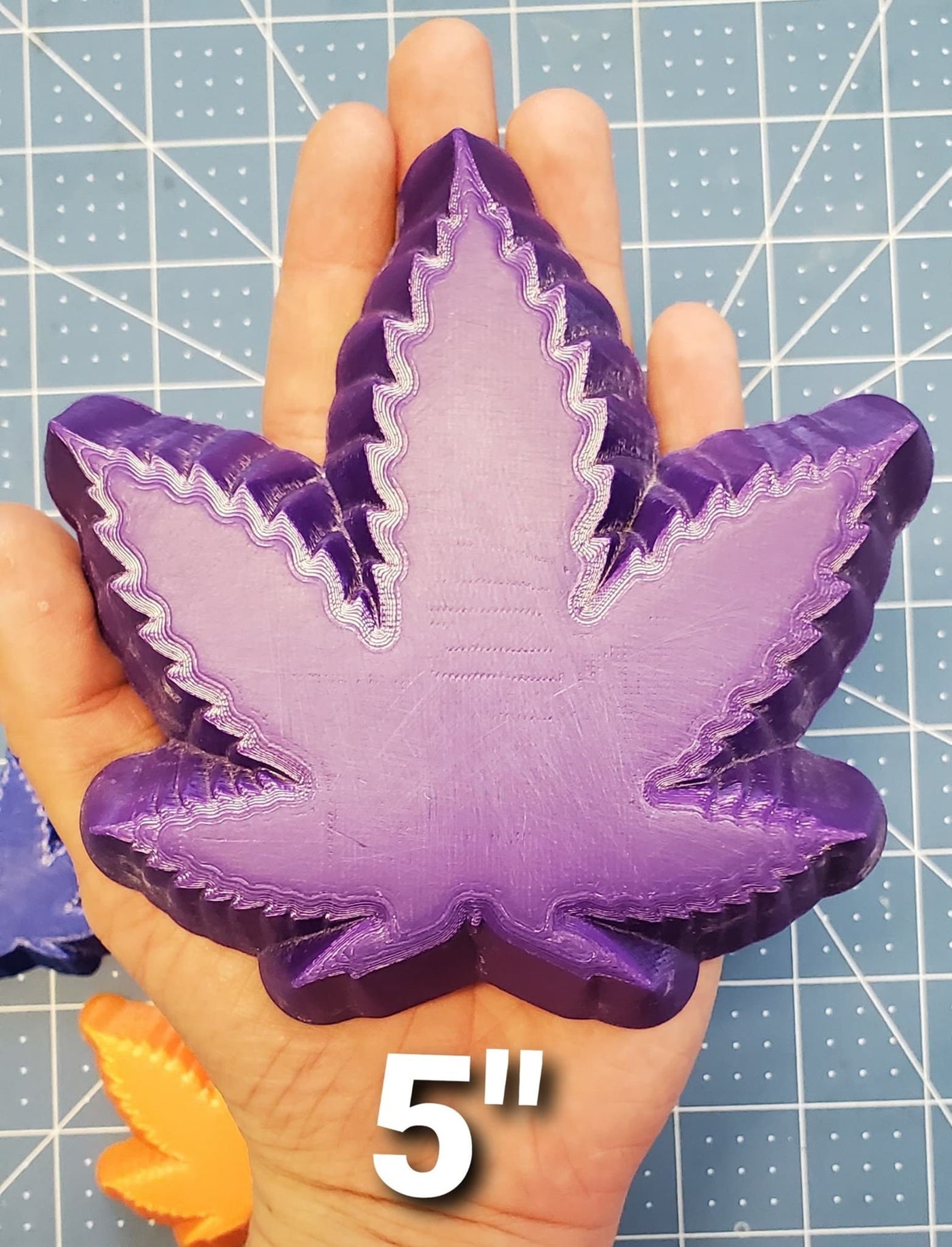 Simple Cannabis Leaf Plastic Mold or Silicone mold, bath bomb mold, soap mold, cannabis mold, resin mold, chocolate mold, leaf mold, nature