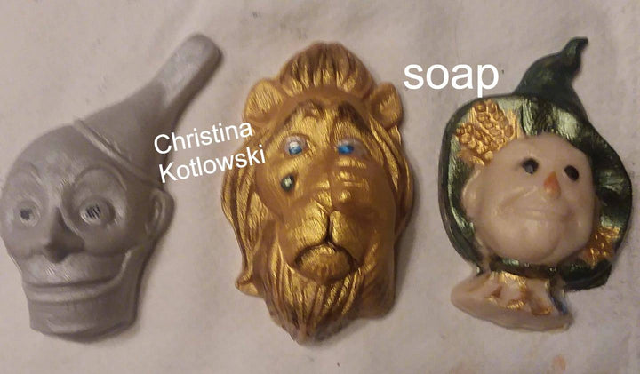 Classic Wonderful Wizard Of Oz Book Character Plastic Mold, bath bomb mold, soap mold, wizard of oz mold, resin mold, scarecrow mold, lion