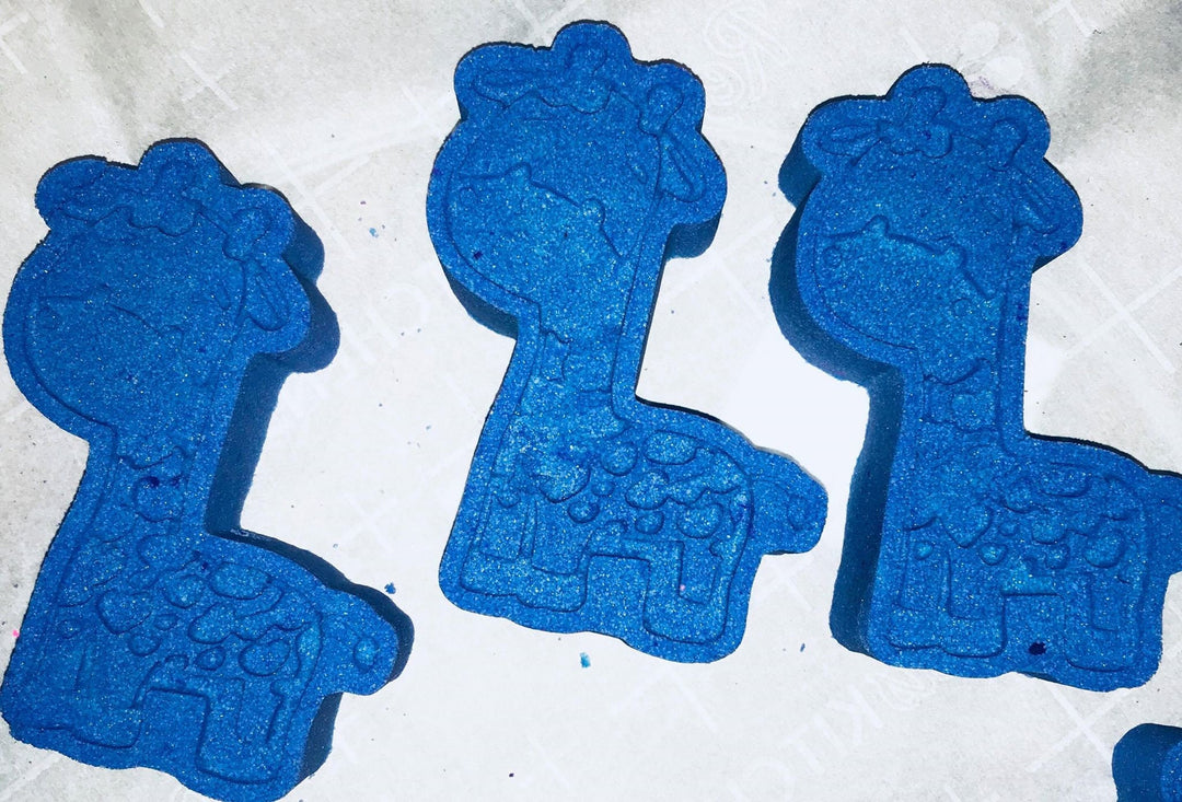 Baby Giraffe Plastic Mold or Silicone mold, bath bomb mold, soap mold, giraffe mold, resin mold, baby mold, chocolate mold, africa mold
