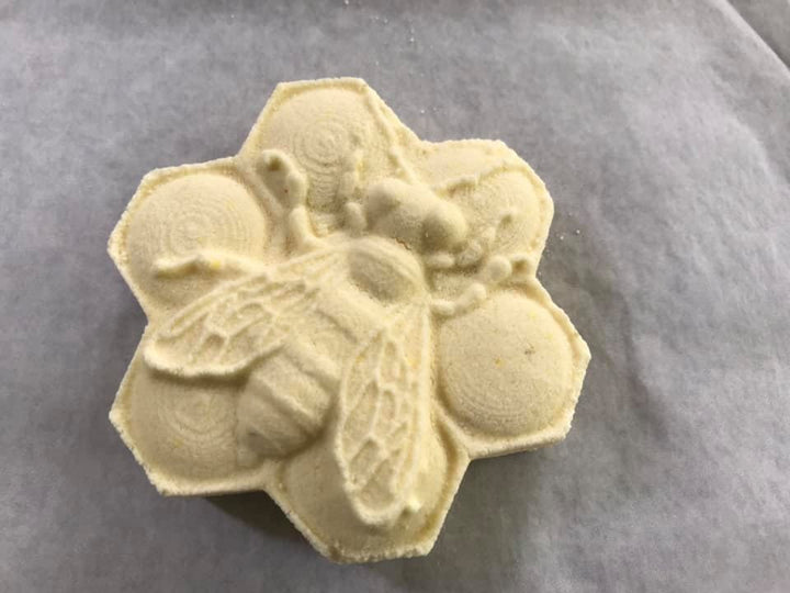 Bee on a Honeycomb Plastic Mold or Silicone mold, bath bomb mold, soap mold, bee mold, resin mold, honeycomb mold, comb mold, honey mold