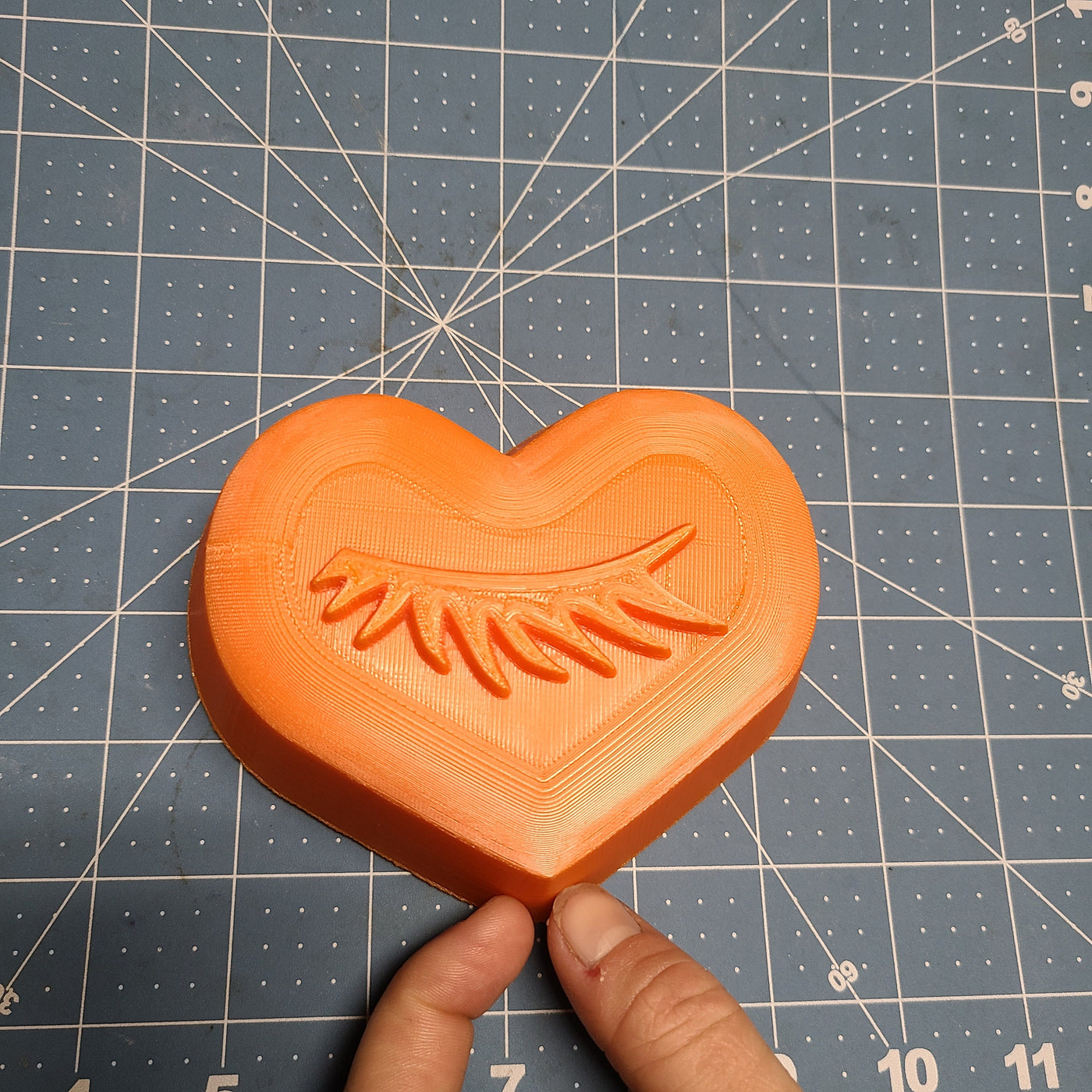 Love My Lashes Plastic Mold or Silicone mold, bath bomb mold, soap mold, eye mold, resin mold, Eyelash mold, lashes mold, Heart mold, Love