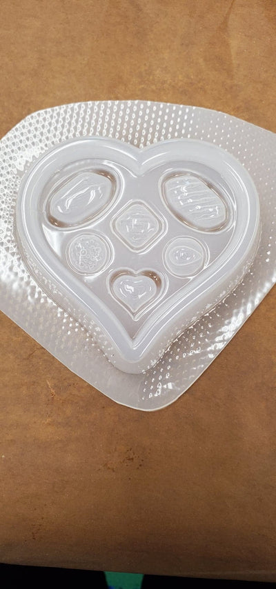 Simple Heart Chocolate Box Plastic Mold or Silicone mold, bath bomb mold, soap mold, heart mold, resin mold, box mold, love mold, chocolate