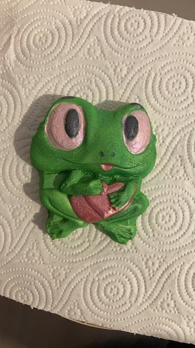 Frog Holding Heart Plastic Mold or Silicone mold, bath bomb mold, soap mold, frog mold, resin mold, heart mold, toad mold, kawaii mold, cute