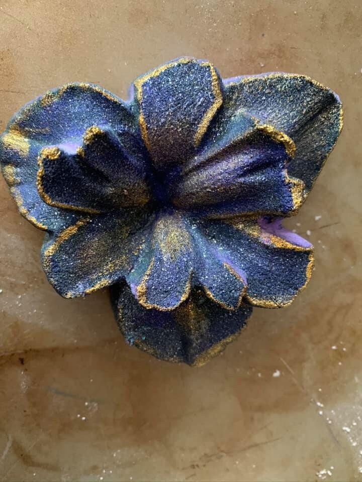 Iris Plastic Mold or Silicone mold, bath bomb mold, soap mold, flower mold, resin mold, stargazer mold, floral mold, star mold, blue flag