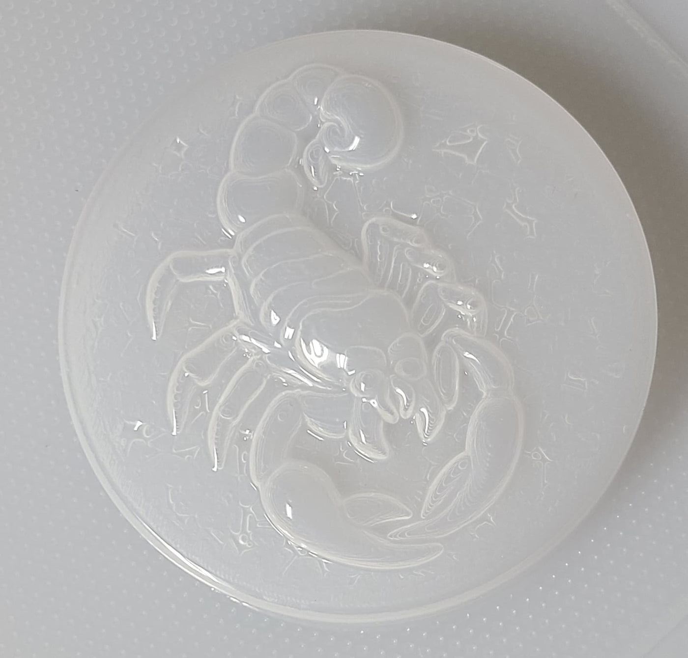 Scorpion on a Round Plastic Mold or Silicone mold, bath bomb mold, soap mold, scorpion mold, resin mold, Scorpio mold, insect mold, bug mold