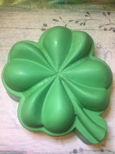 Four Leaf Clover Plastic Mold or Silicone mold, bath bomb mold, soap mold, clover mold, resin mold, 4 leaf clover mold, leaf mold, plant