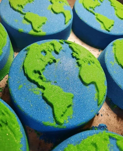 2D Flat Earth round Plastic Mold, bath bomb mold, soap mold, state mold, resin mold, country mold, usa mold, Earth Day Mold, Flat Earth Mold