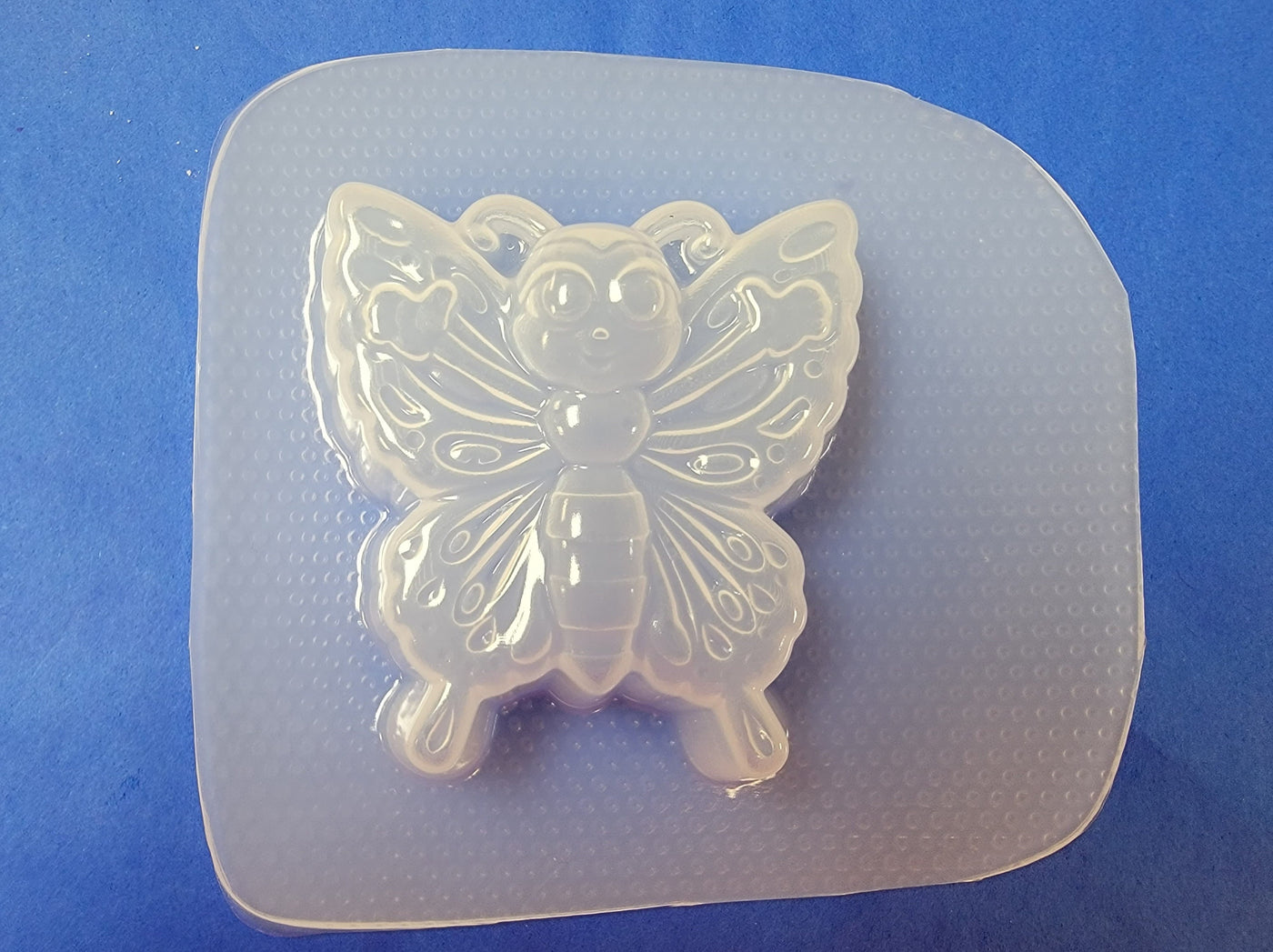 Cartoon Butterfly Plastic Mold or Silicone mold, bath bomb mold, soap mold, cartoon mold, resin mold, kawaii mold, chocolate mold, butterfly