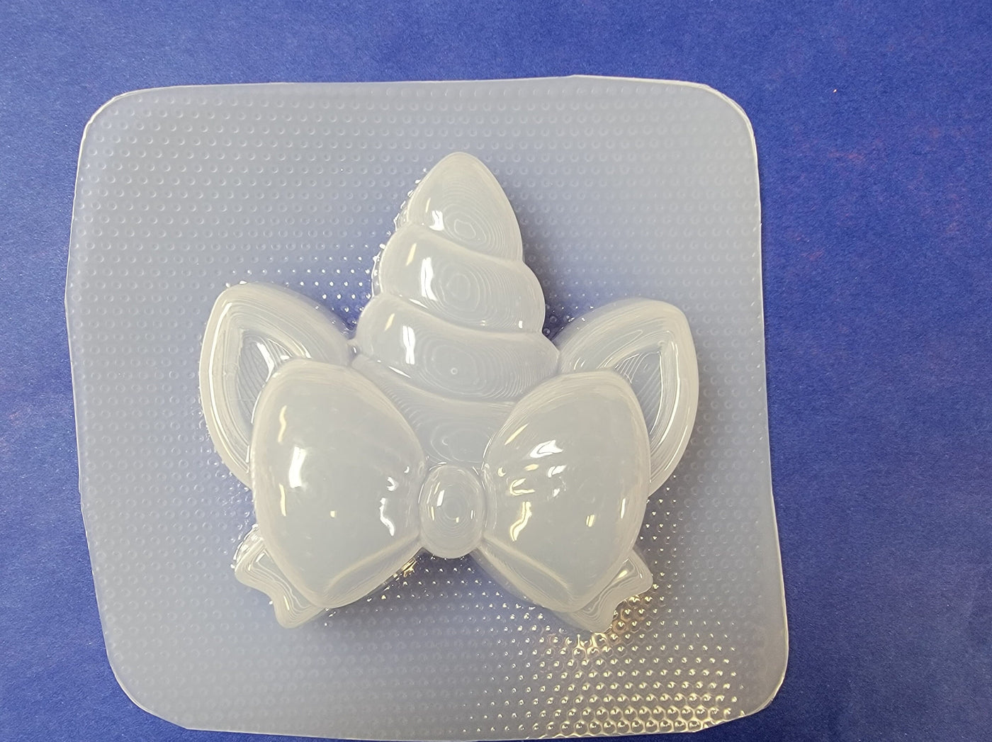 Unicorn Horn and Bow Plastic Mold, unicorn mold, bath bomb mold, soap mold, horn mold, resin mold, fantasy mold, unicorn horn, bow mold