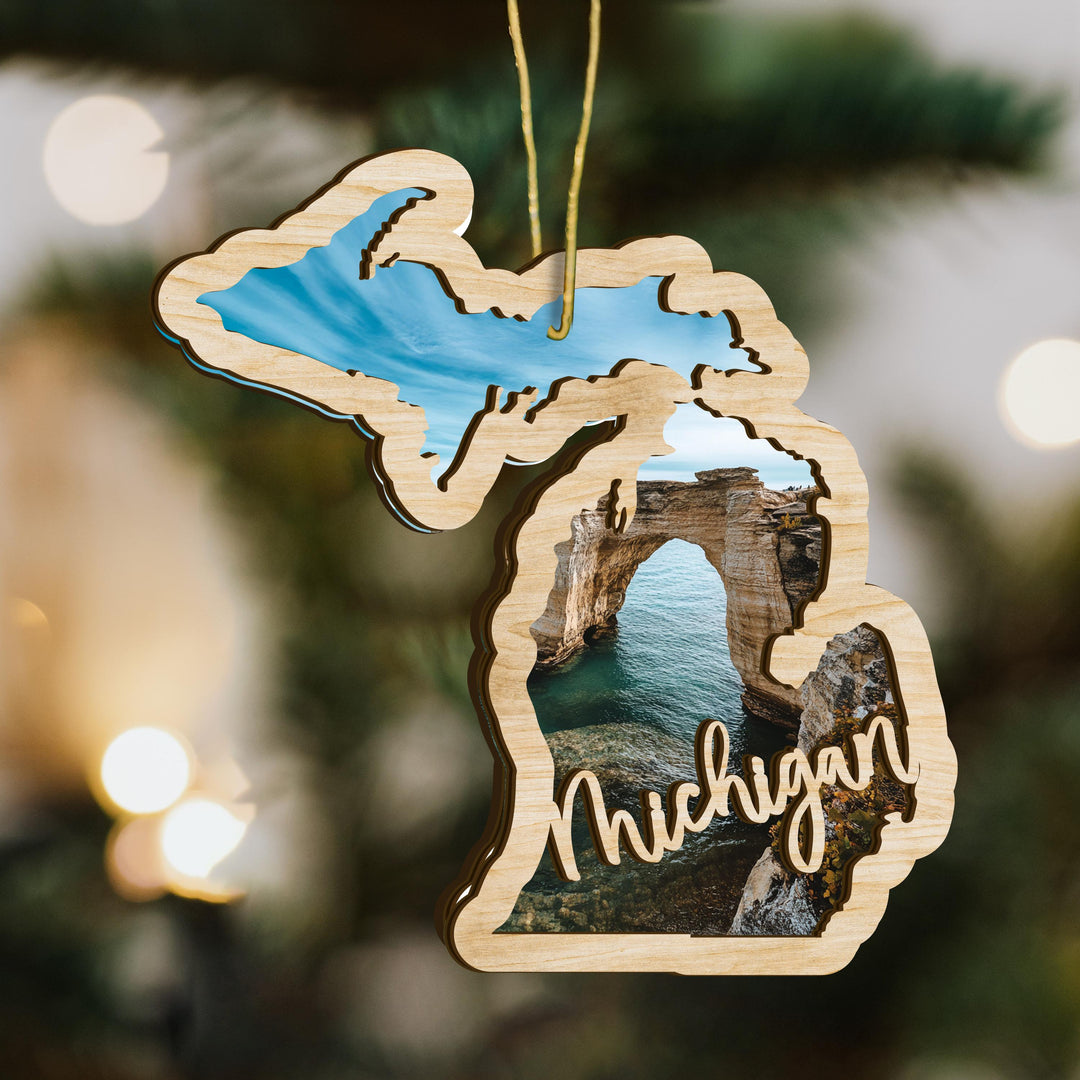 Michigan state wood ornament scene detail