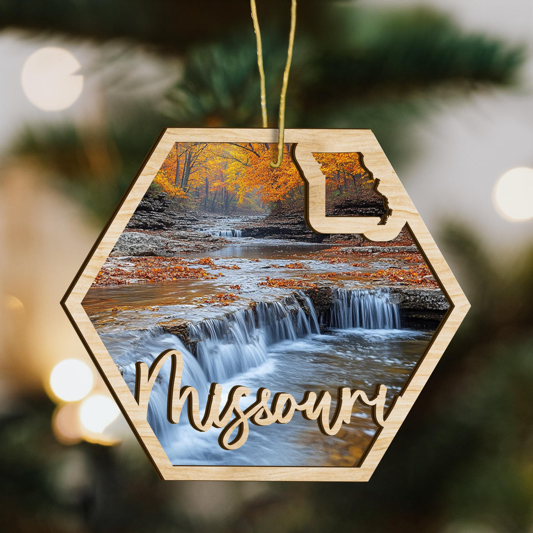 Missouri state wood ornament scene detail