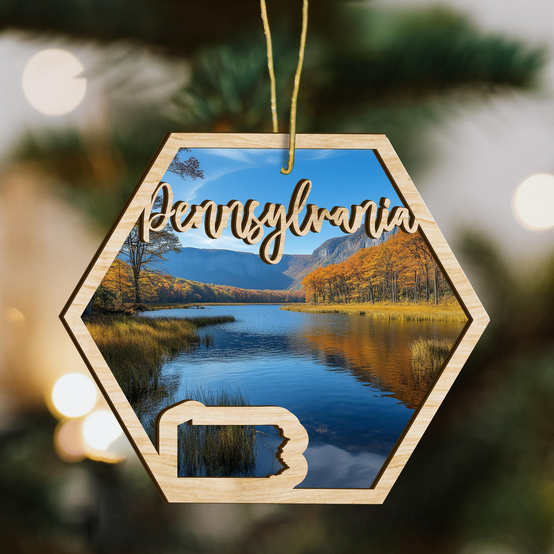 Pennsylvania state wood ornament scene detail