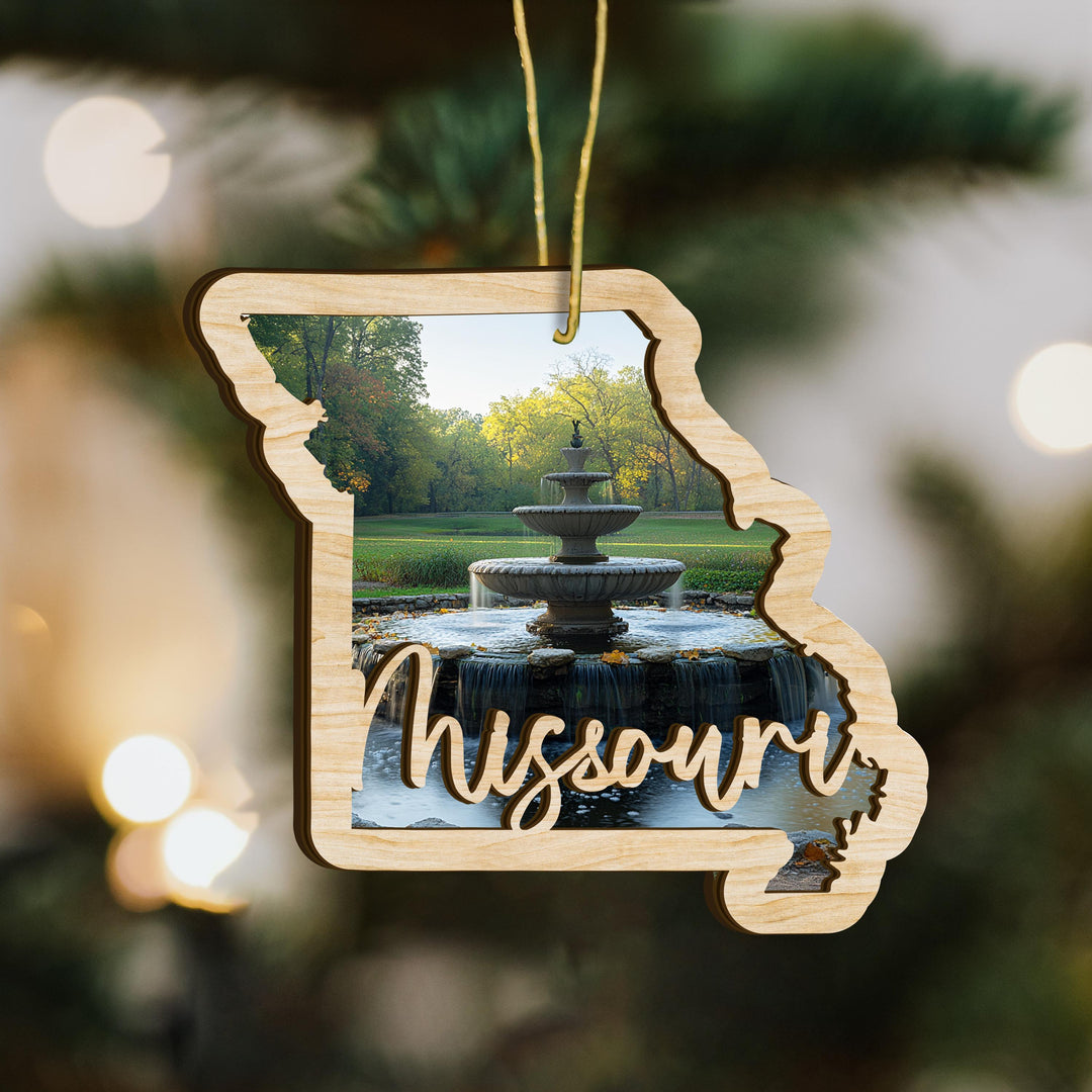 Missouri state wood ornament hanging display