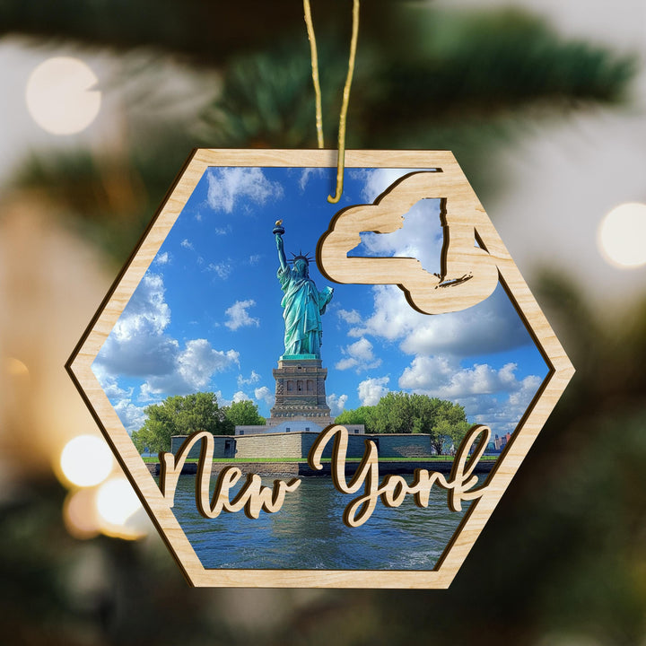 New York state wood ornament scene detail