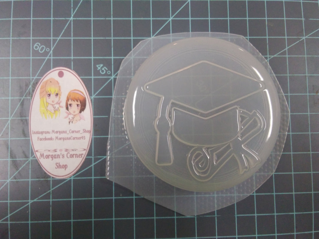 Graduation Cap &amp; Scroll Mold