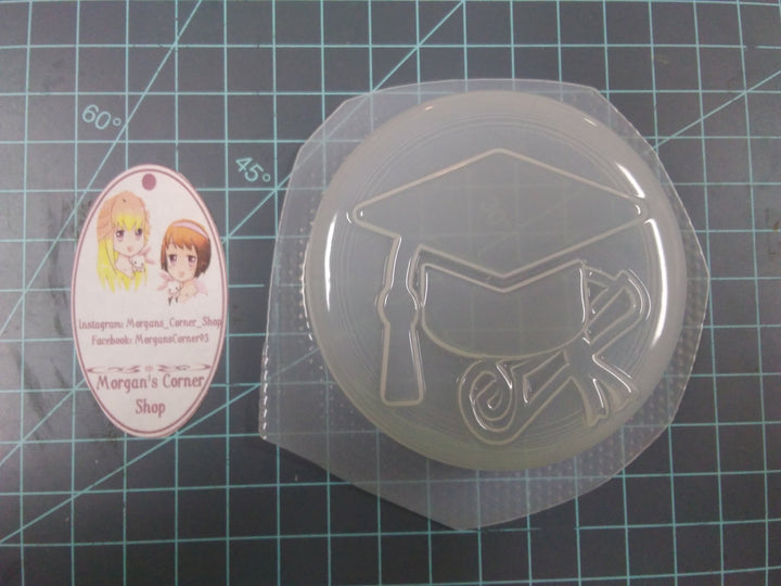 Graduation Cap &amp; Scroll Mold