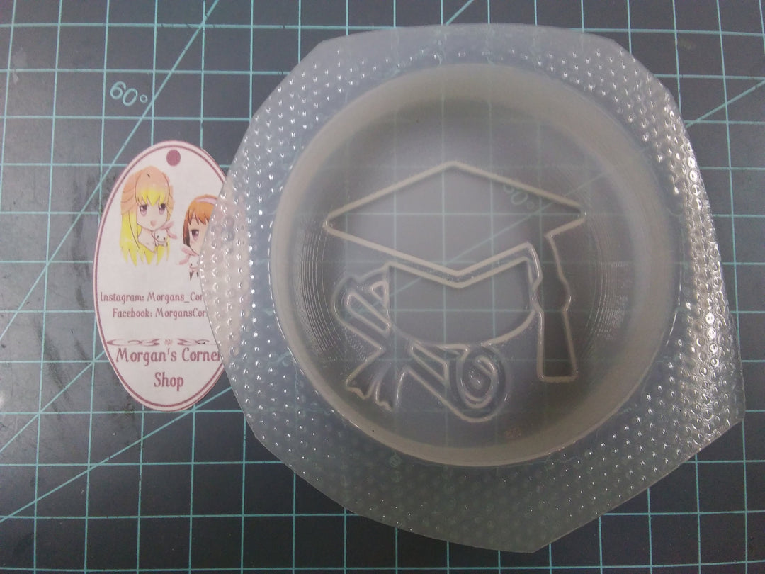Graduation Cap &amp; Scroll Mold
