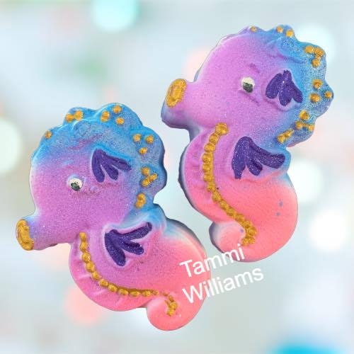 Cartoon Seahorse Mold – Soap, Bath Bombs &amp; Resin