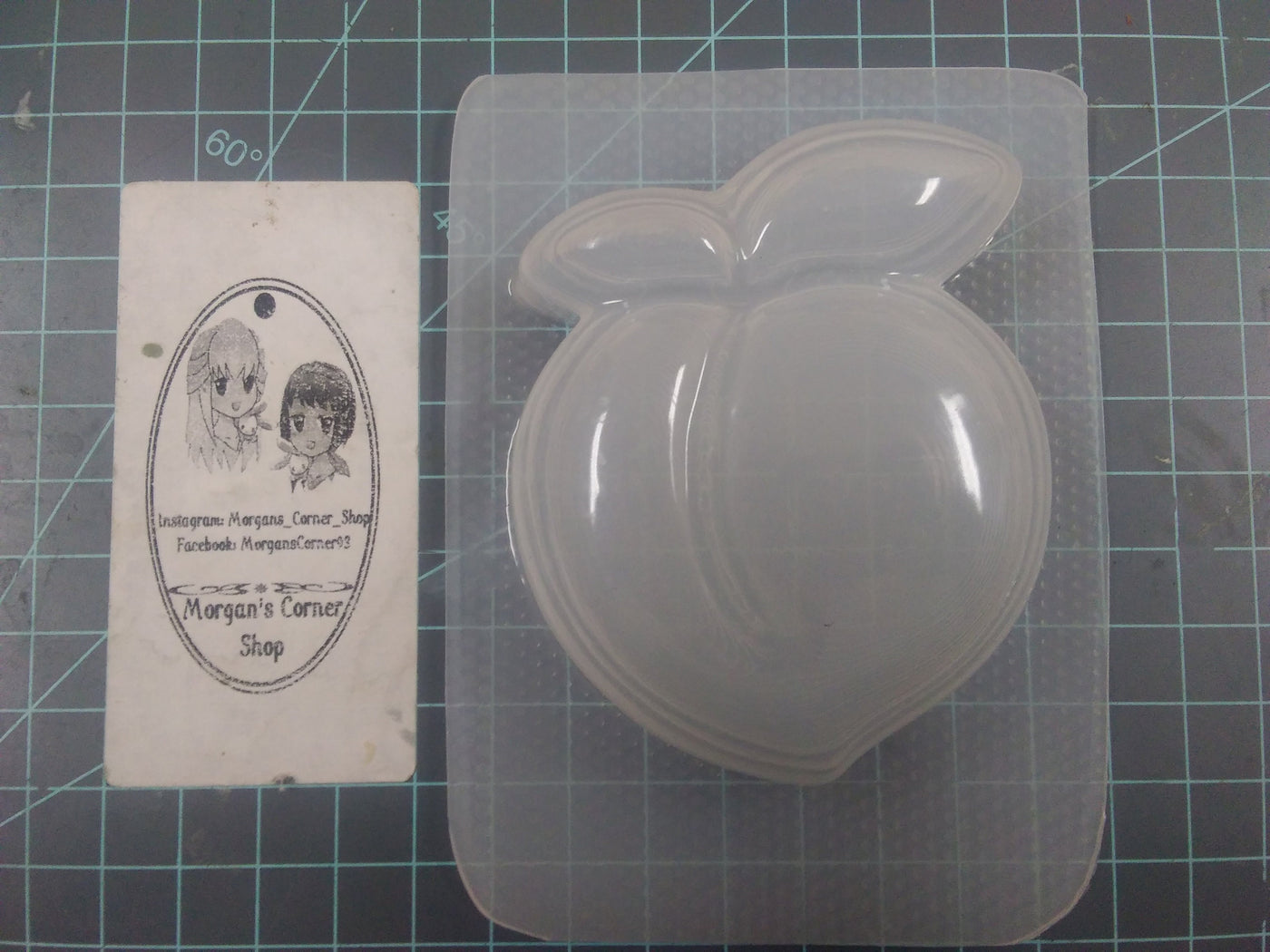 Peach Mold