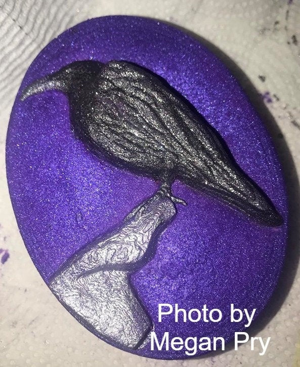 Raven Mold