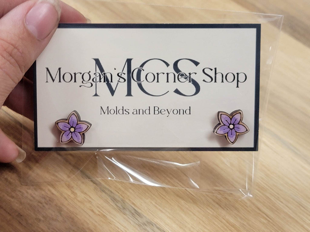 Wood Spring Flower Stud Earrings - Eco-Friendly and Elegant Jewelry