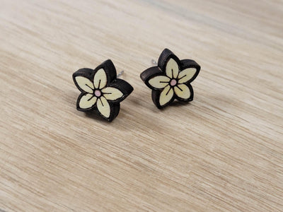 Wood Spring Flower Stud Earrings - Eco-Friendly and Elegant Jewelry